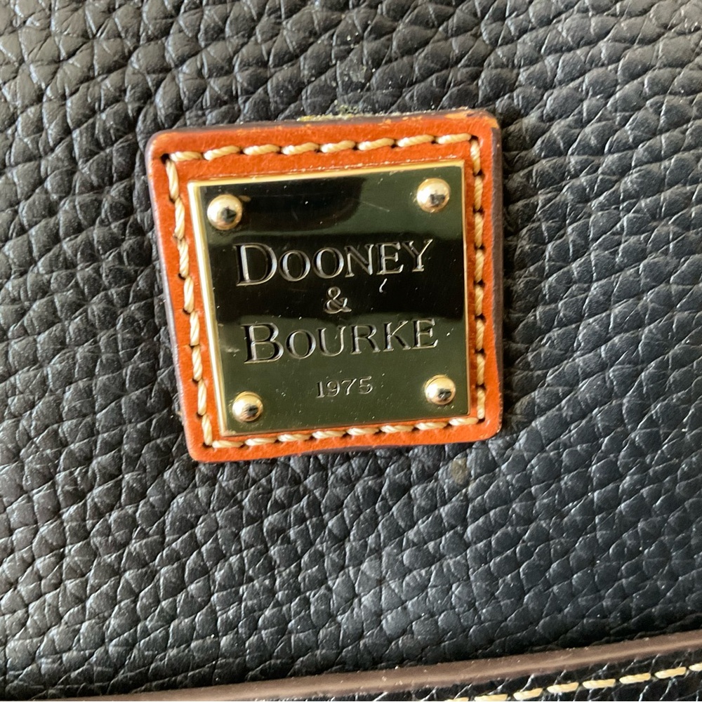Dooney & Bourke Black Small Lexington Shoulder Bag Tote - Picture 6 of 6